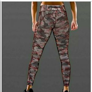 Lululemon Seawheeze Reflective Speed Tights 8 NWT